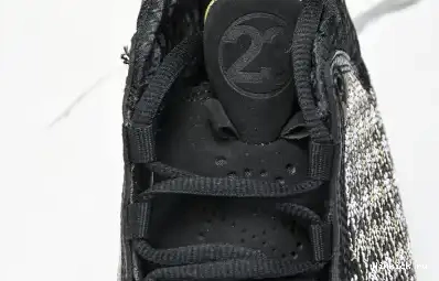 Room Trophy Jordan 23 Black 0512